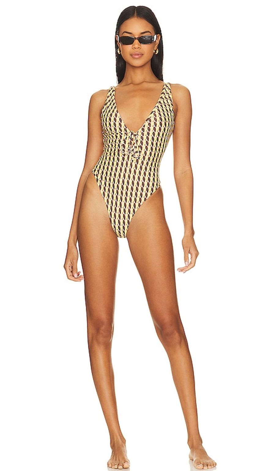 Clothes Lovers and Friends | Horizon One Piece Multi Trigon